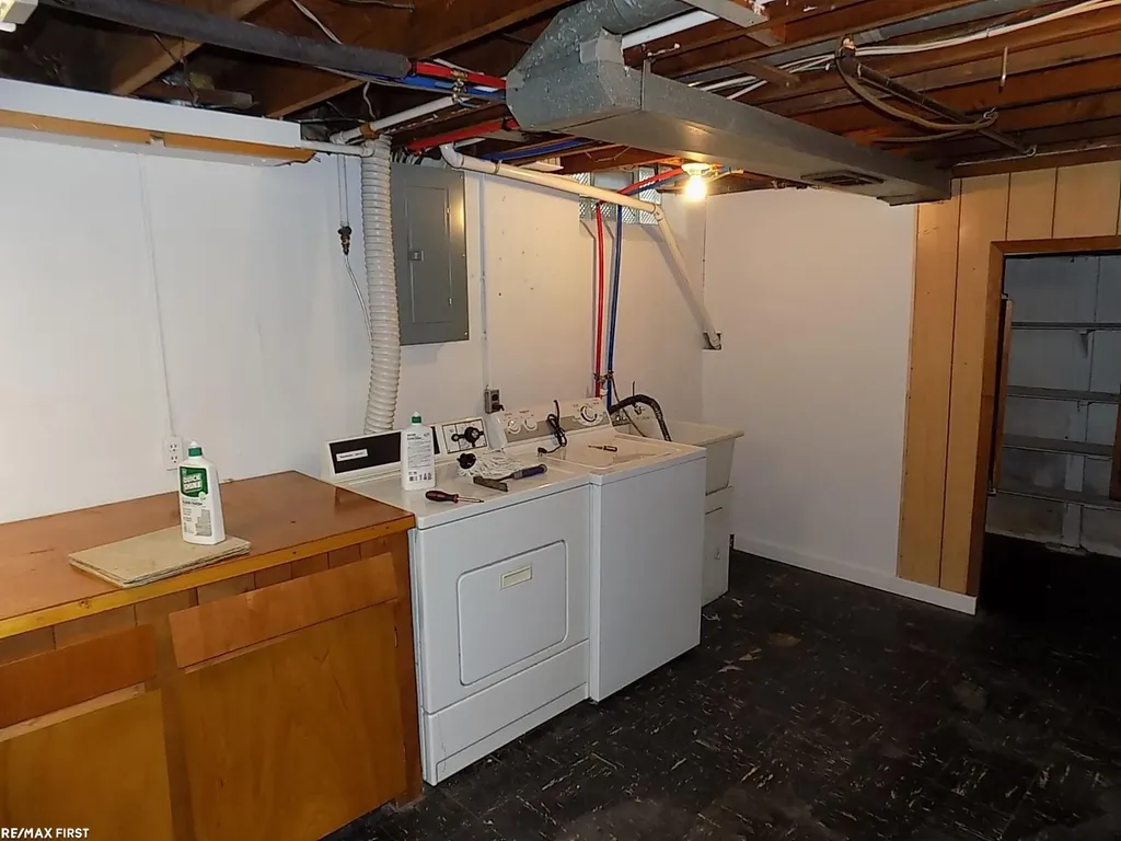 36415 Winterset Drive Clinton Charter Township MI 48035