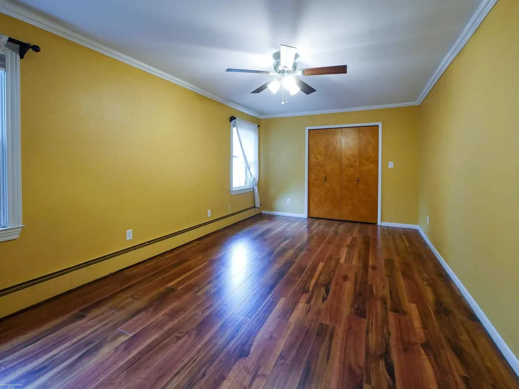44850 Kemp Street Sterling Heights City MI 48314