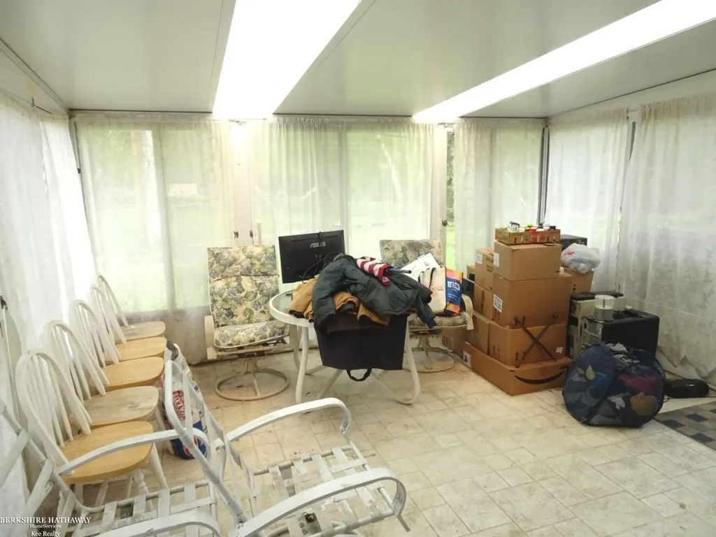 11027 Dill Court Sterling Heights City MI 48312