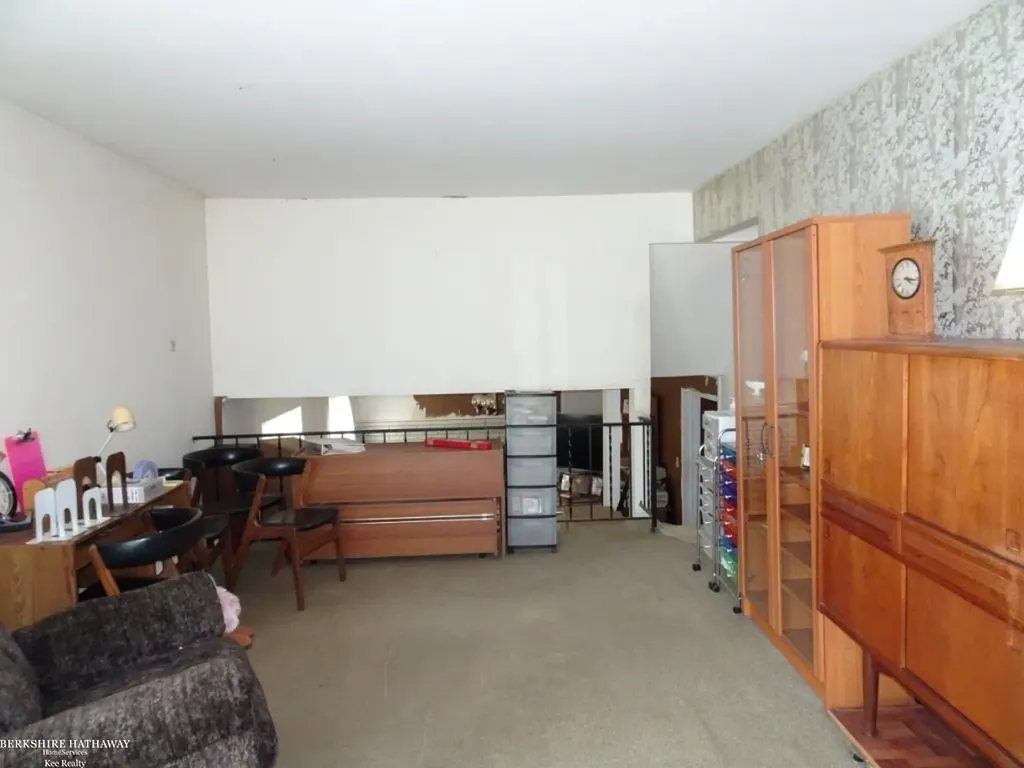 11027 Dill Court Sterling Heights City MI 48312