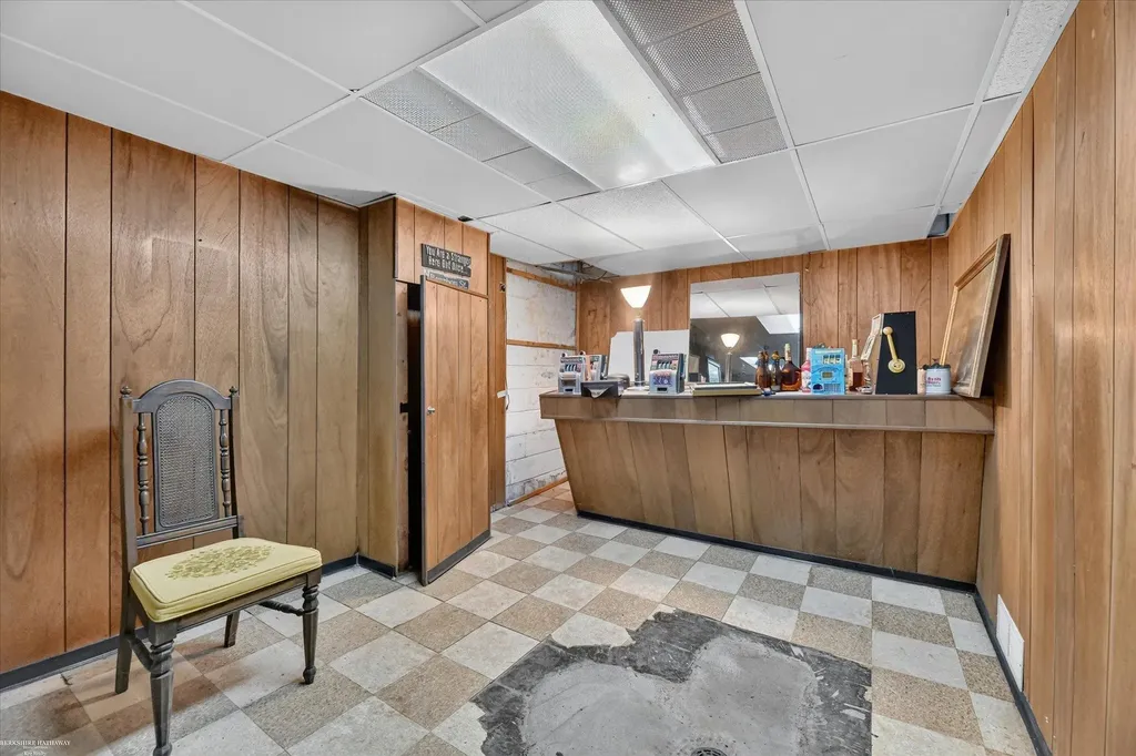 1114 Burlington Drive Mt. Clemens City MI 48043