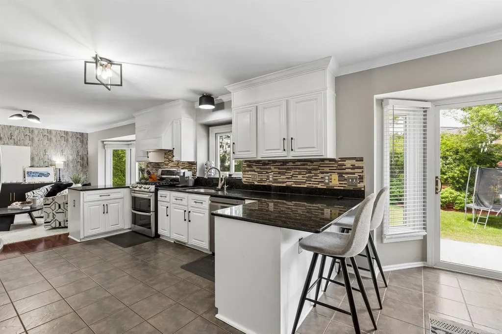 34347 Lillian Road Chesterfield Township MI 48047
