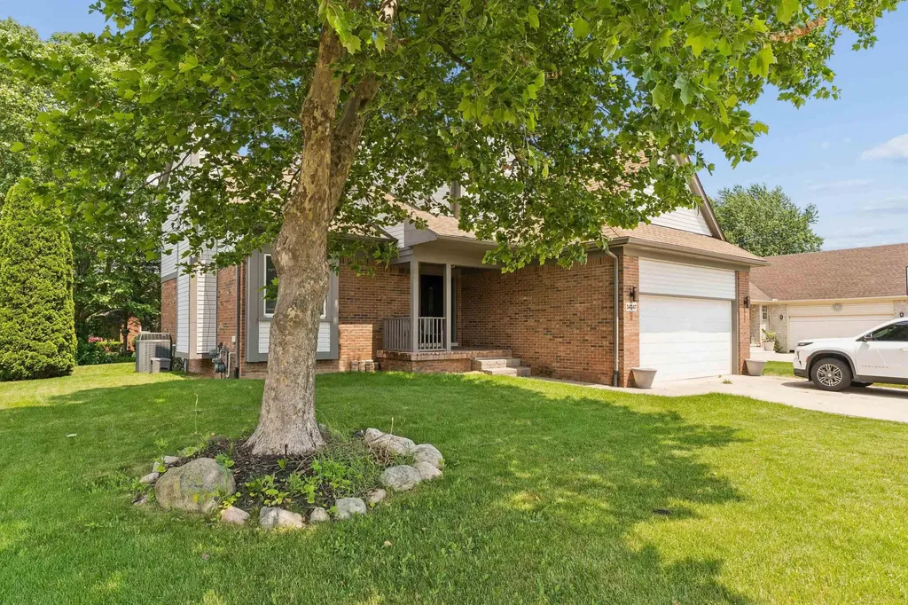 34347 Lillian Road Chesterfield Township MI 48047