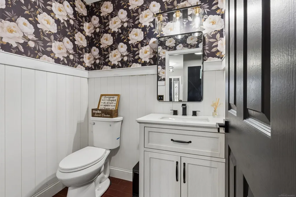 34347 Lillian Road Chesterfield Township MI 48047