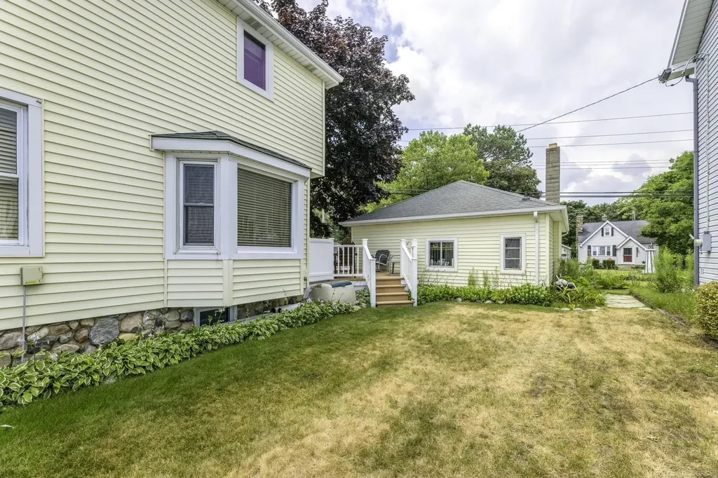 7769 Lakeview Drive Worth Township MI 48450
