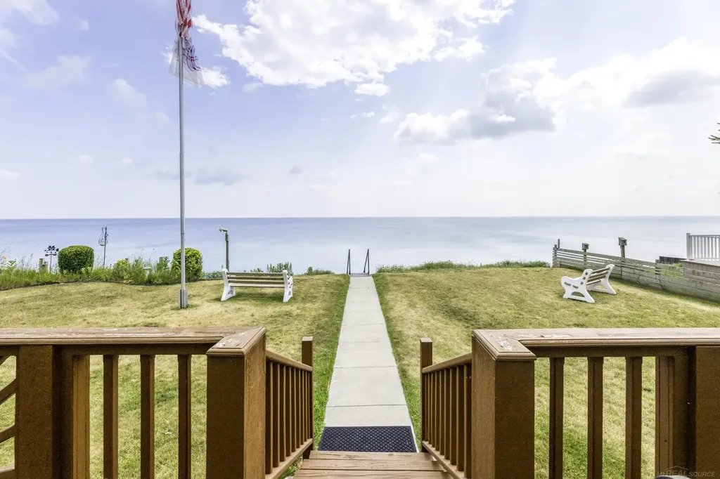 7769 Lakeview Drive Worth Township MI 48450