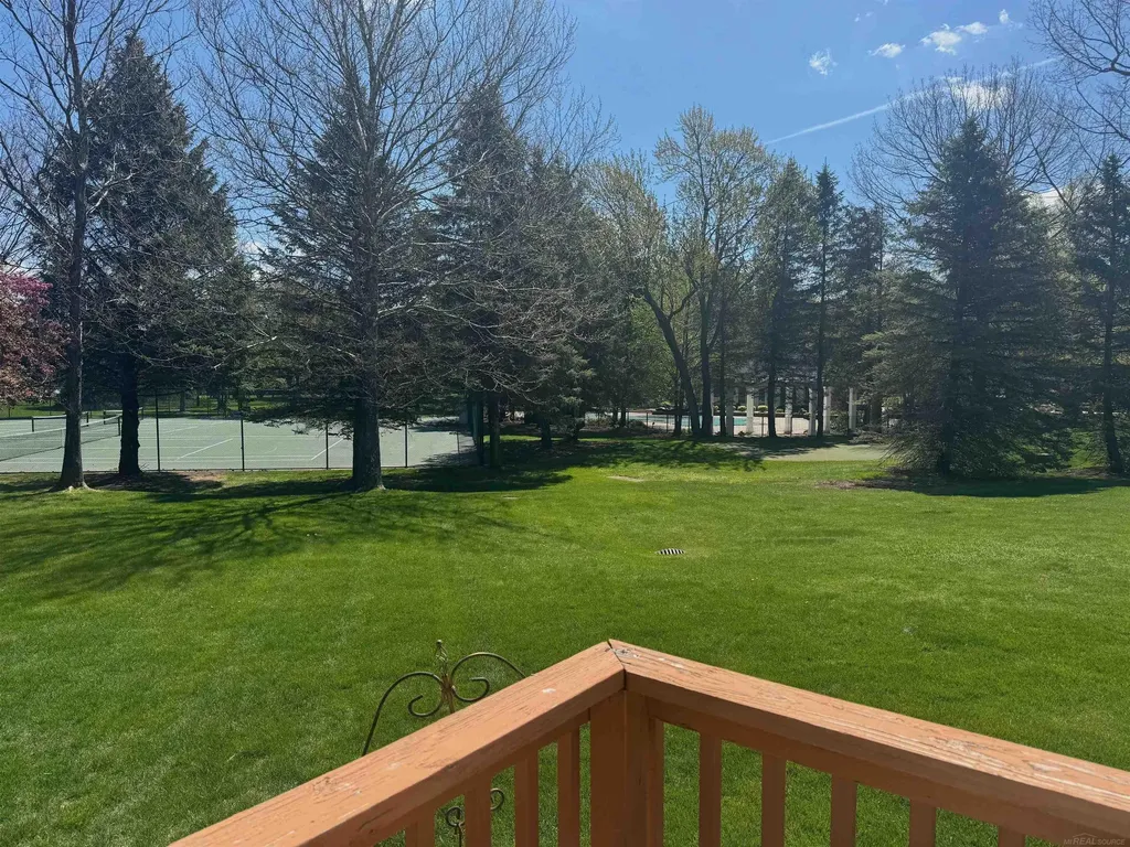 3831 Springwood Court Auburn Hills City MI 48326