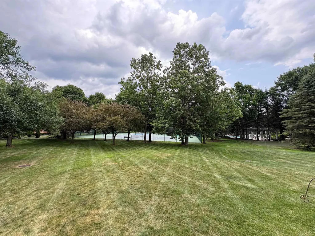3831 Springwood Court Auburn Hills City MI 48326