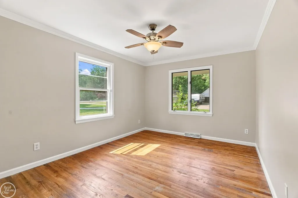 4247 Old Forge Drive Fort Gratiot Charter Township MI 48059
