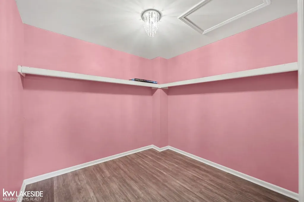 29393 Maurice Court Chesterfield Township MI 48047