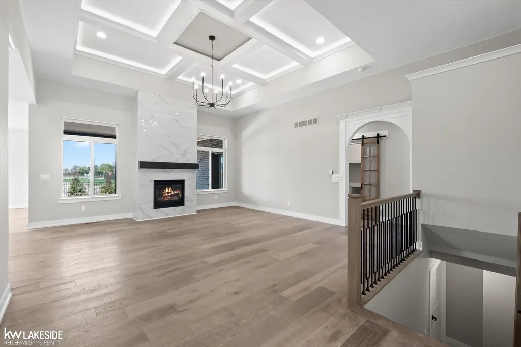 18816 Via Firenze Macomb Township MI 48044