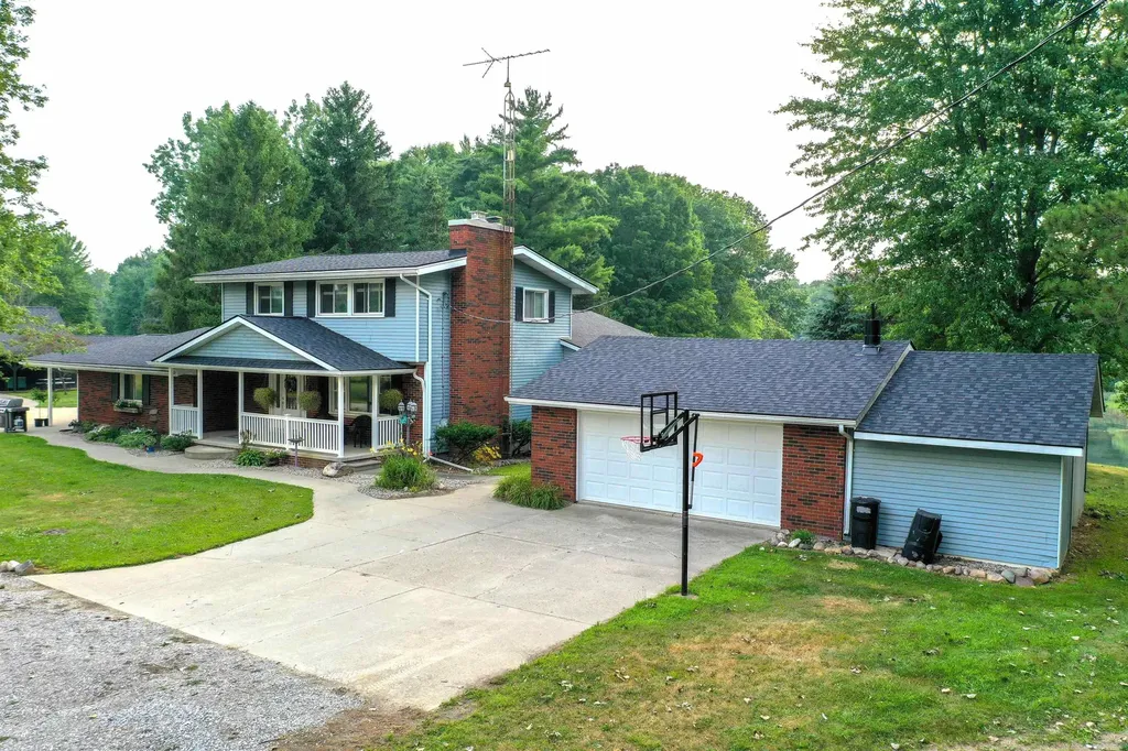6235 Welch Road Brockway Township MI 48097