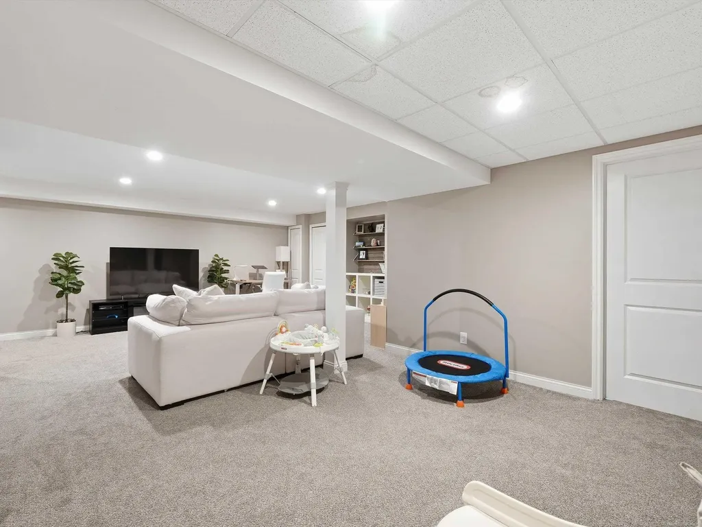 58720 Lind Road Washington Township MI 48094