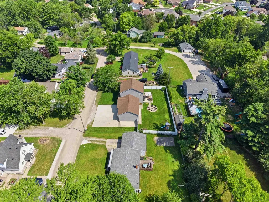 58720 Lind Road Washington Township MI 48094