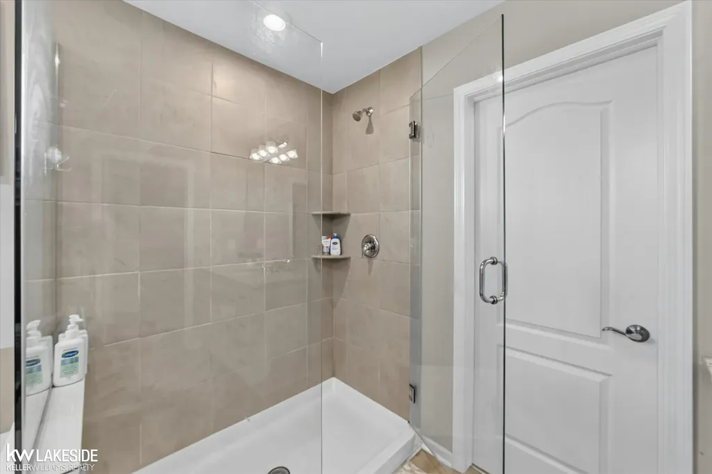 55777 Beacon Shore Drive Shelby Charter Township MI 48315