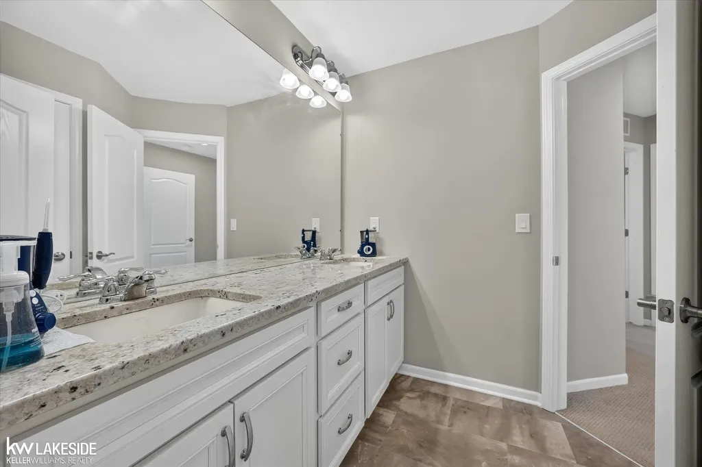 55777 Beacon Shore Drive Shelby Charter Township MI 48315