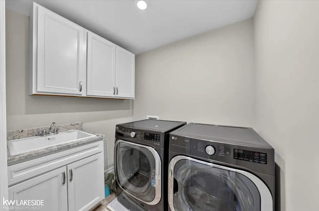 55777 Beacon Shore Drive Shelby Charter Township MI 48315