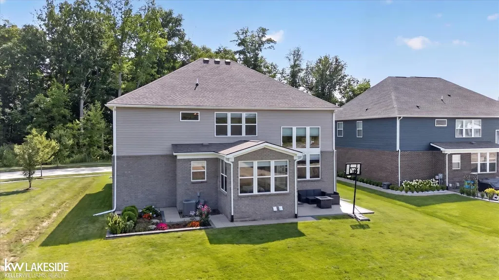 55777 Beacon Shore Drive Shelby Charter Township MI 48315