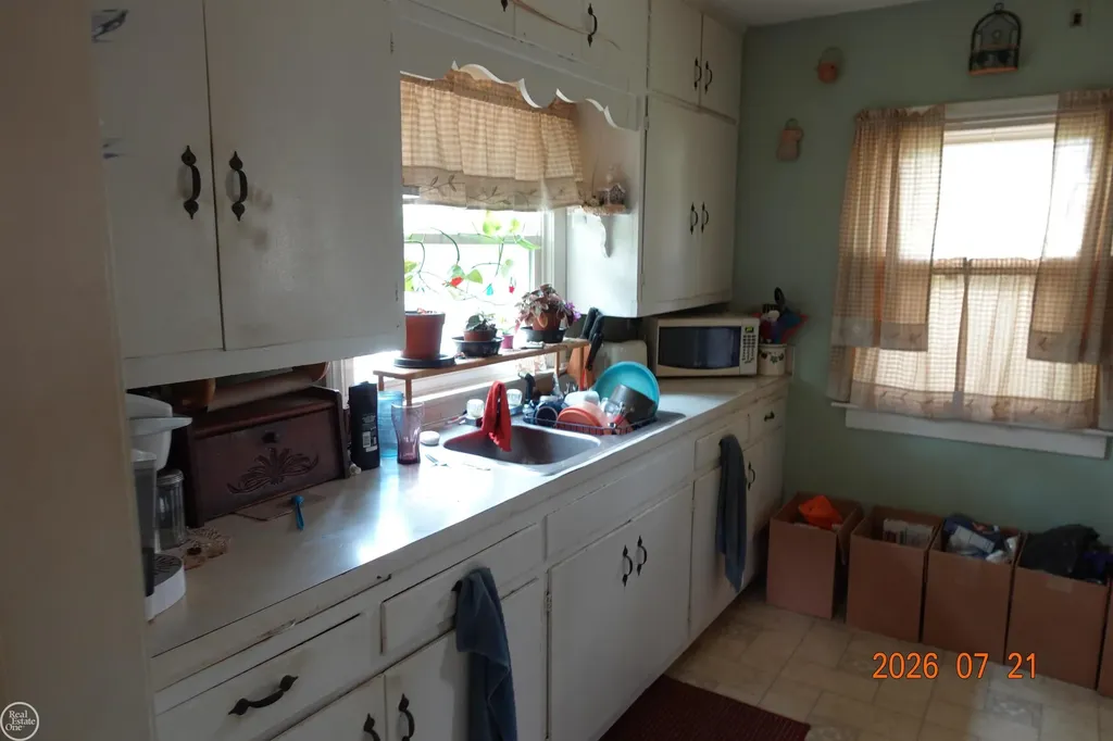 603 Ridge Road Bay City City MI 48708
