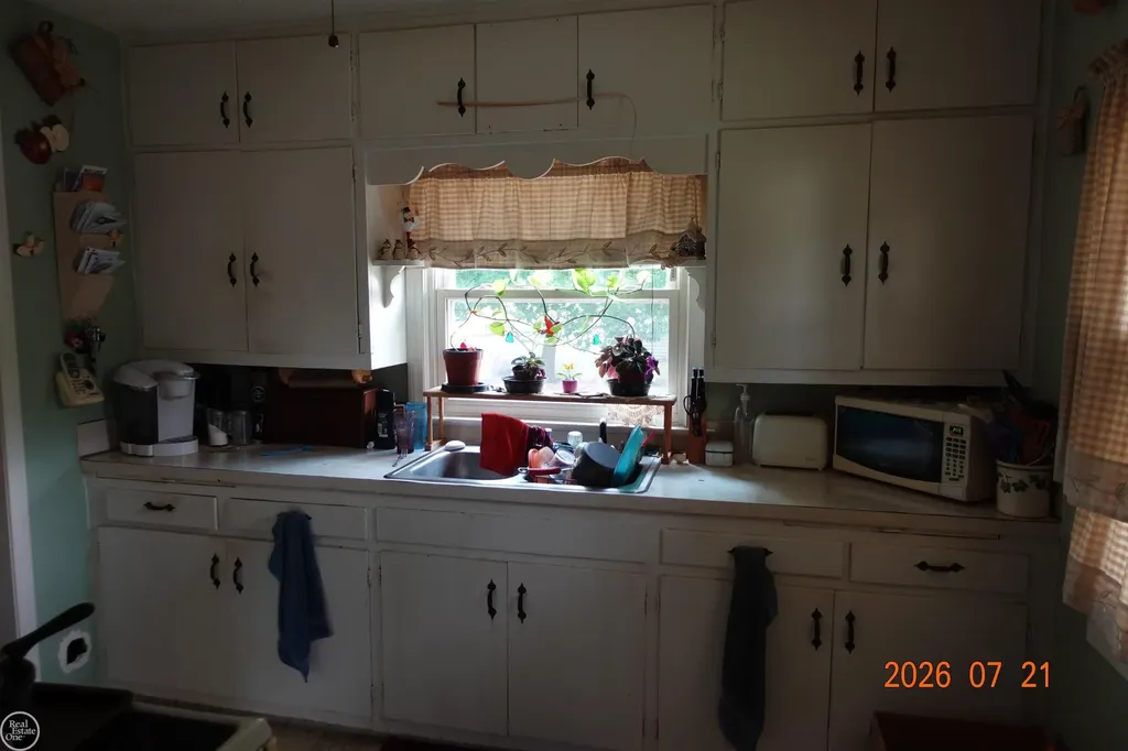 603 Ridge Road Bay City City MI 48708