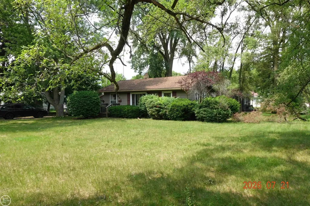 603 Ridge Road Bay City City MI 48708