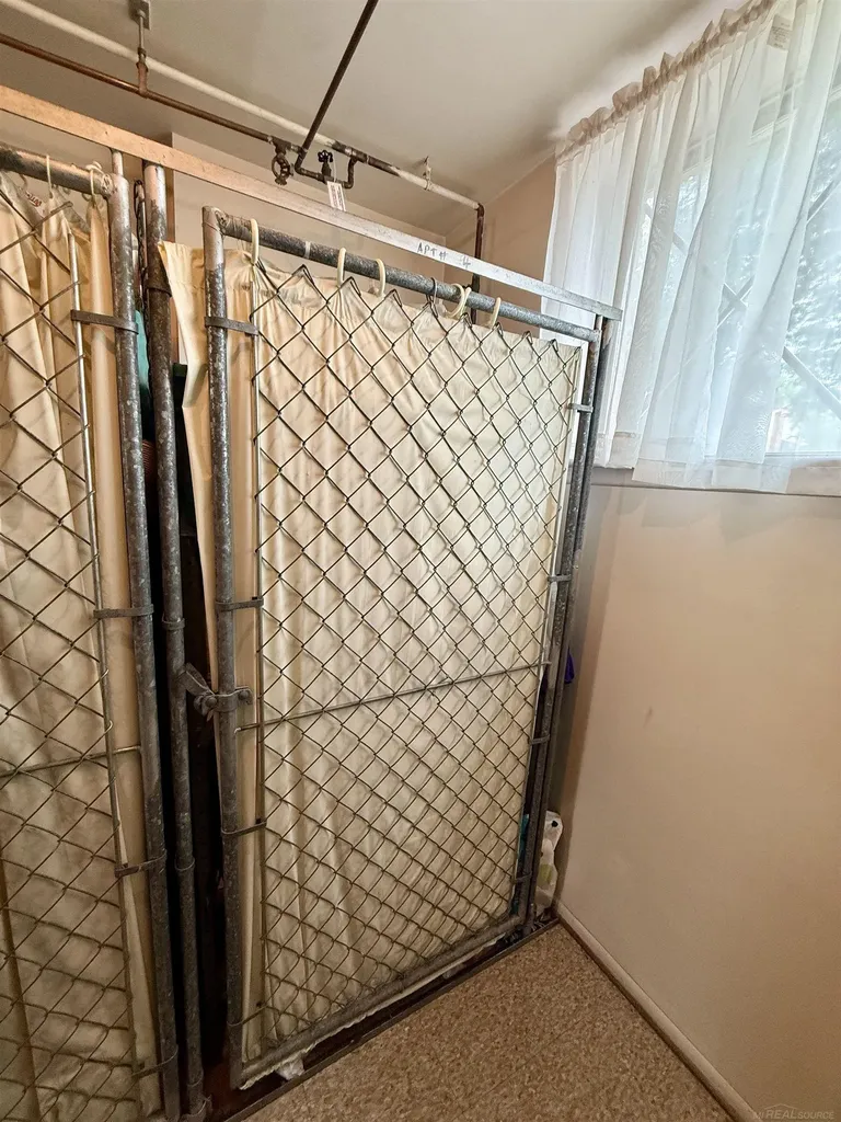 8211 Denwood #4 Drive Sterling Heights City MI 48312