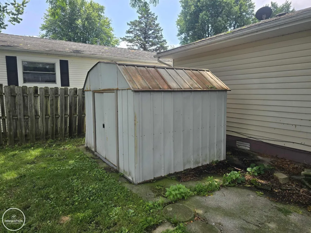 952 Liberty Street Algonac City MI 48001