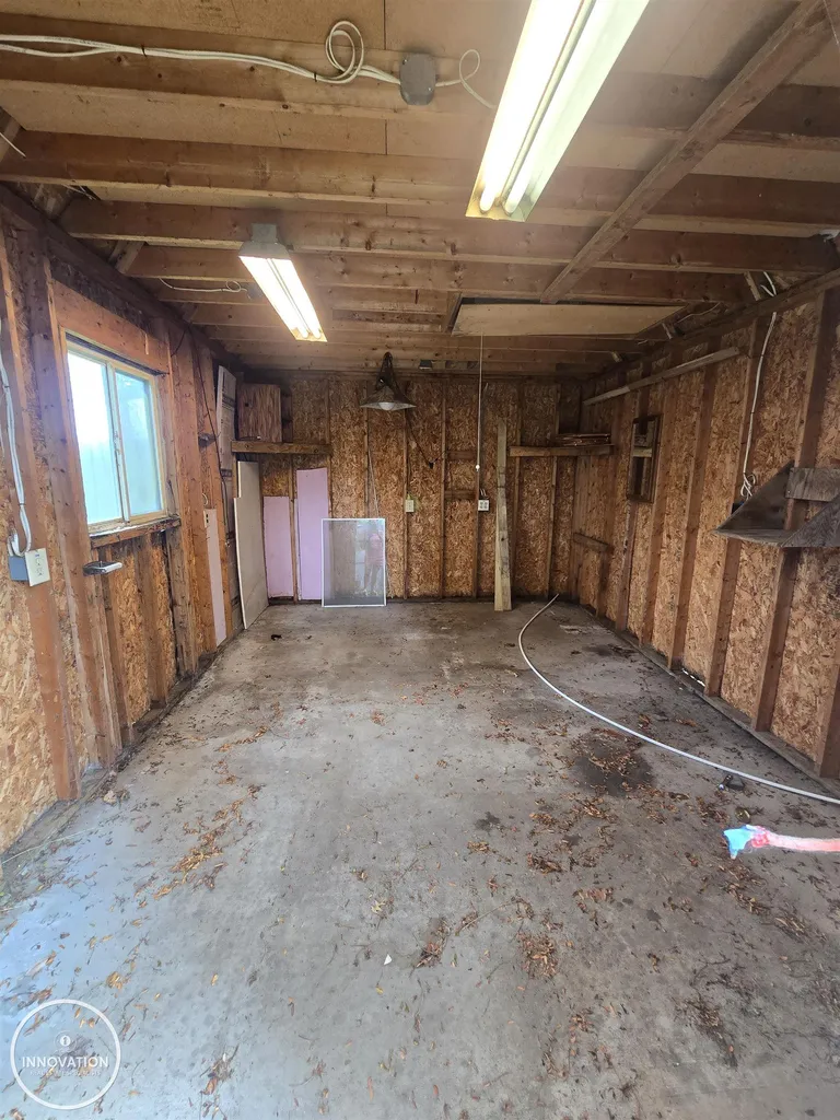 952 Liberty Street Algonac City MI 48001