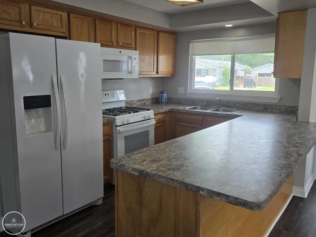 952 Liberty Street Algonac City MI 48001
