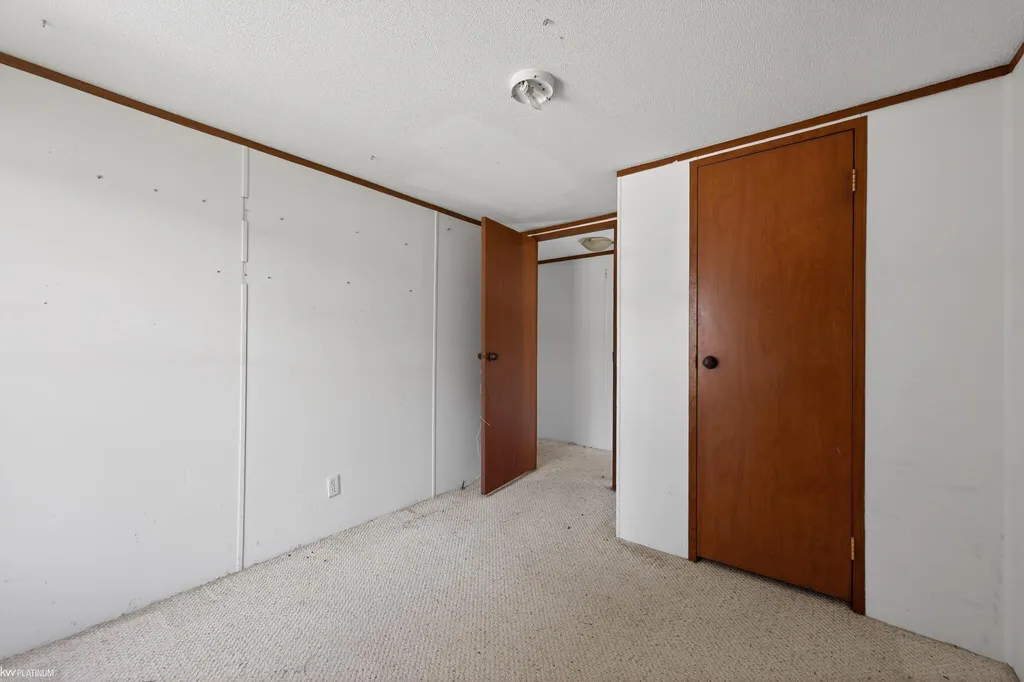 14278 Bronte Drive Shelby Charter Township MI 48315