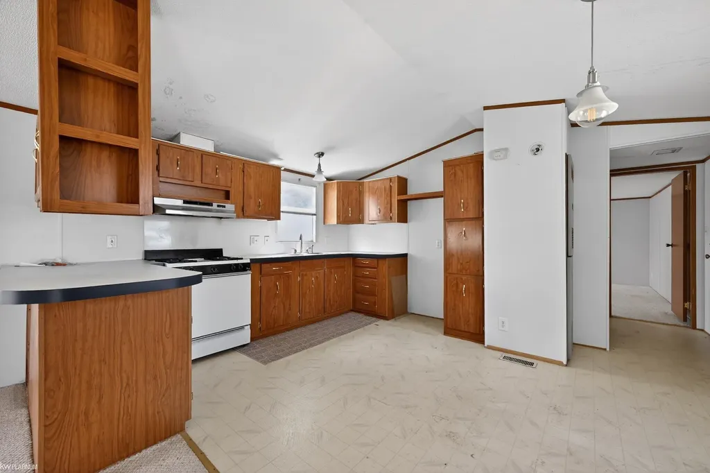 14278 Bronte Drive Shelby Charter Township MI 48315