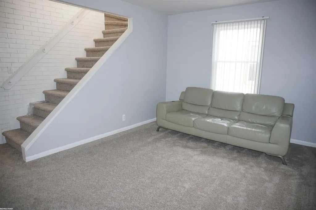 19616 Rosedale Street St. Clair Shores City MI 48080