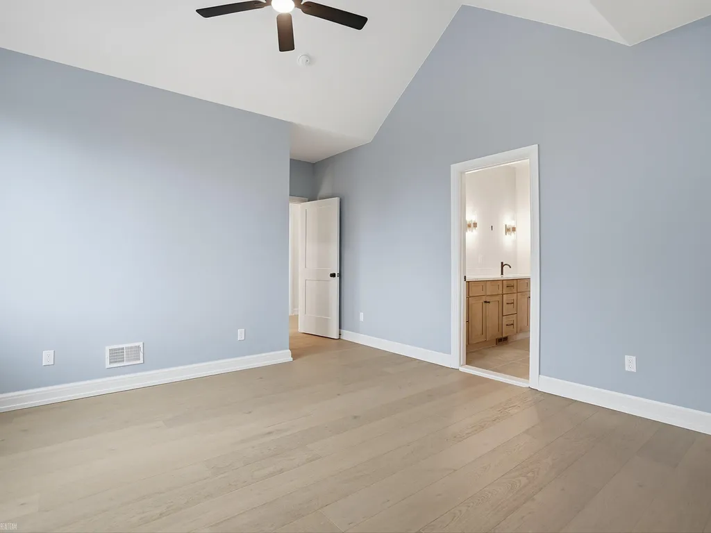 41225 Belvidere Street Harrison Charter Township MI 48045