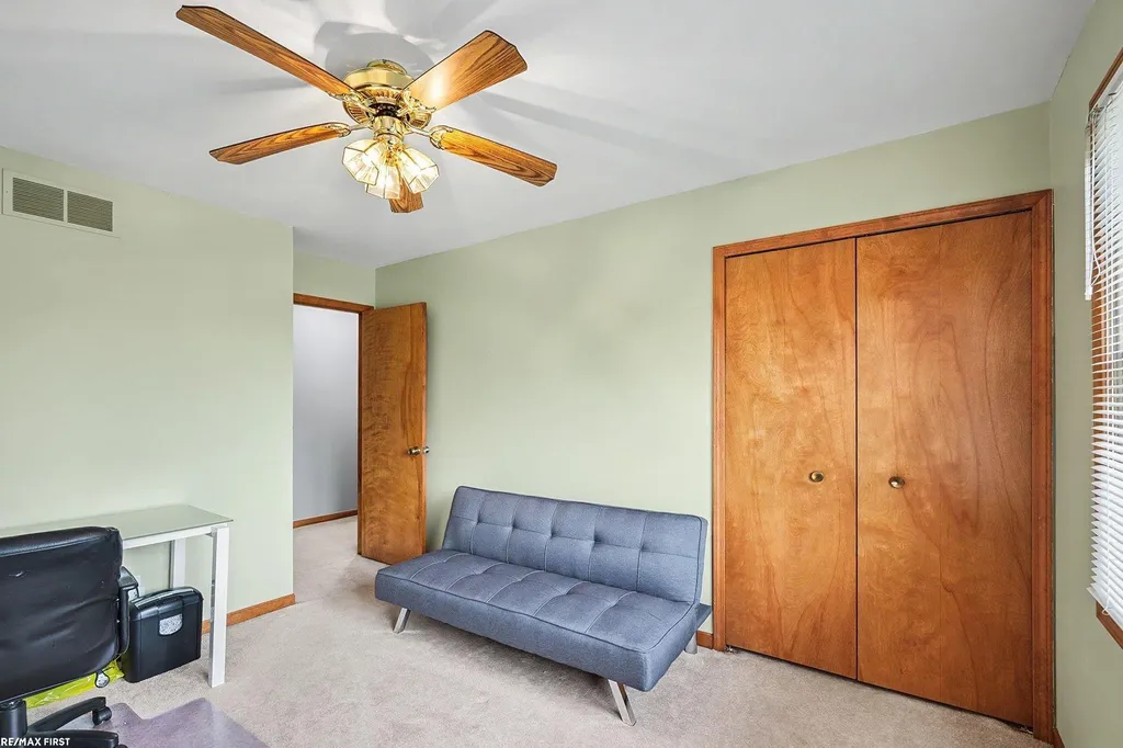 48103 Greenbriar Drive Macomb Township MI 48044