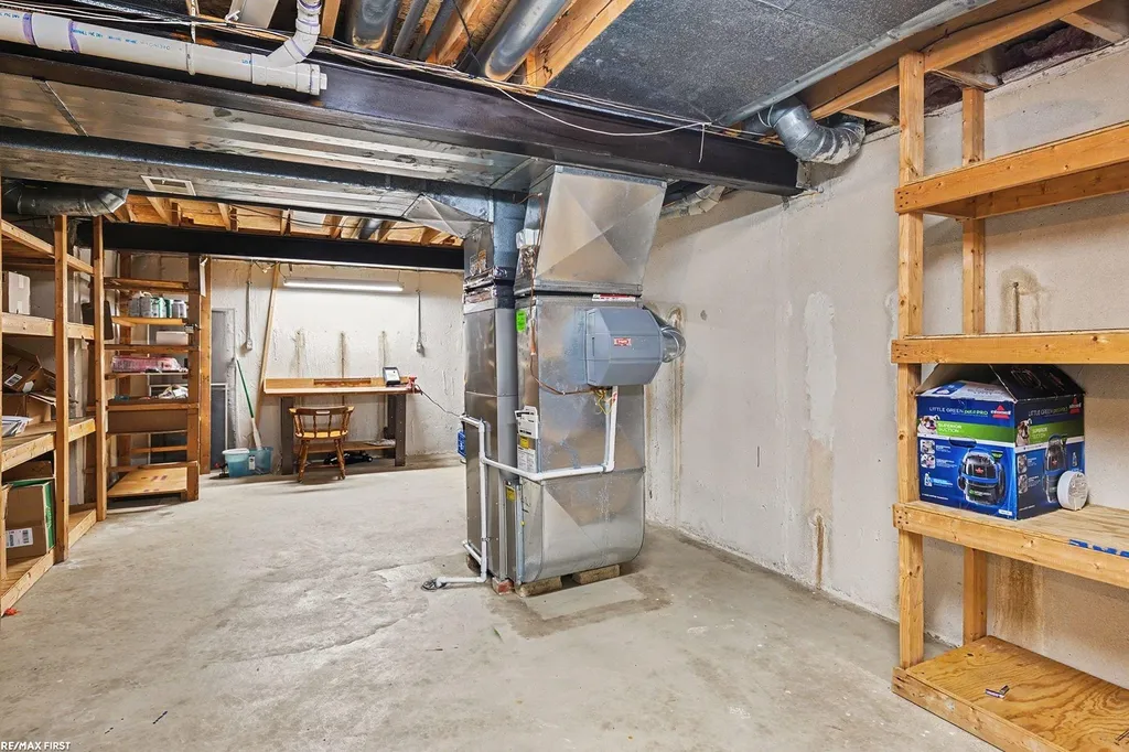 48103 Greenbriar Drive Macomb Township MI 48044