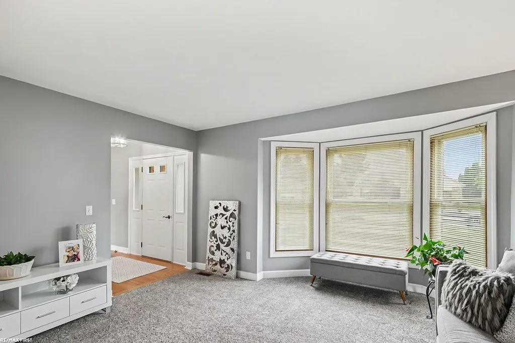 48103 Greenbriar Drive Macomb Township MI 48044