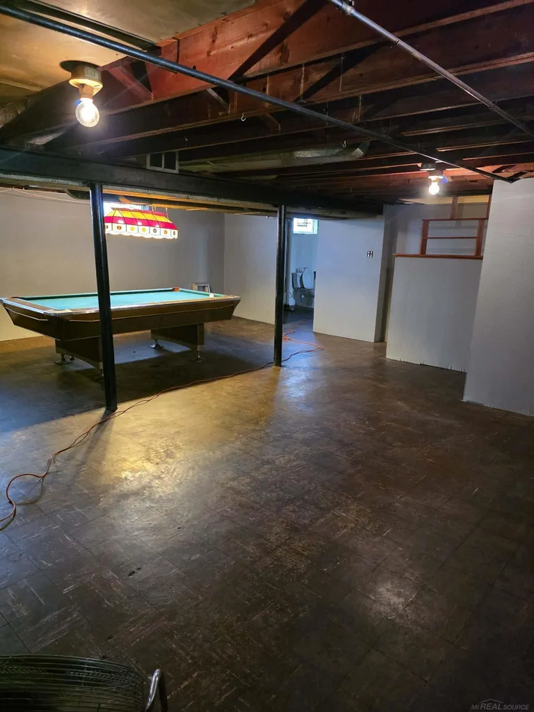 1412 Champaign Road Lincoln Park City MI 48146