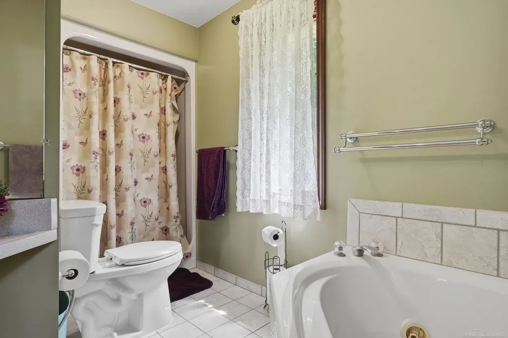 3867 Nutcracker Court Addison Township MI 48370
