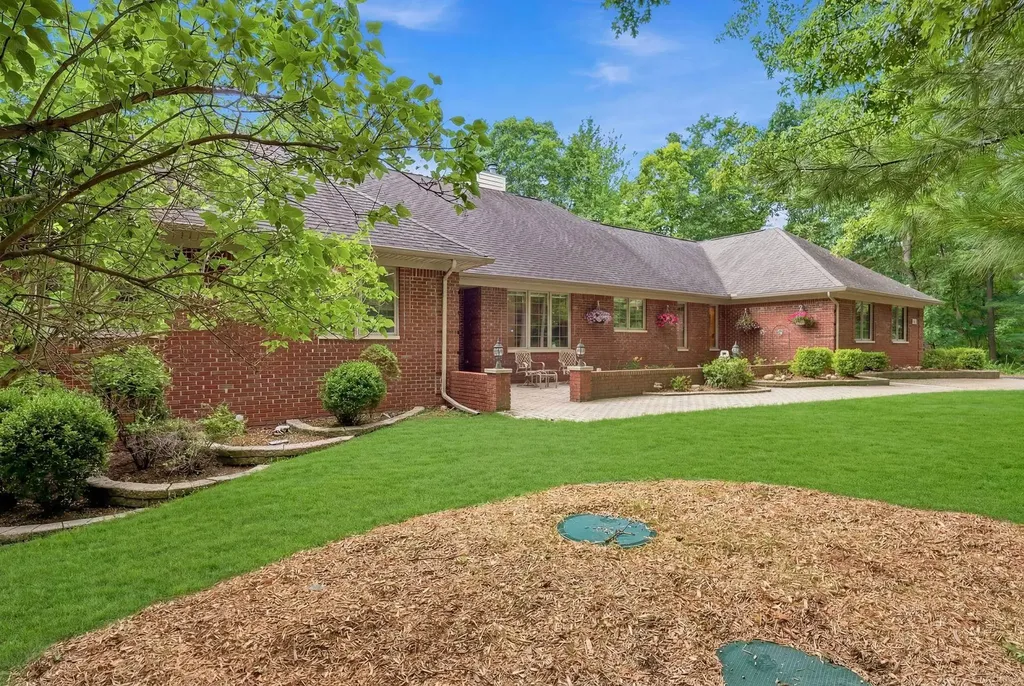 3867 Nutcracker Court Addison Township MI 48370