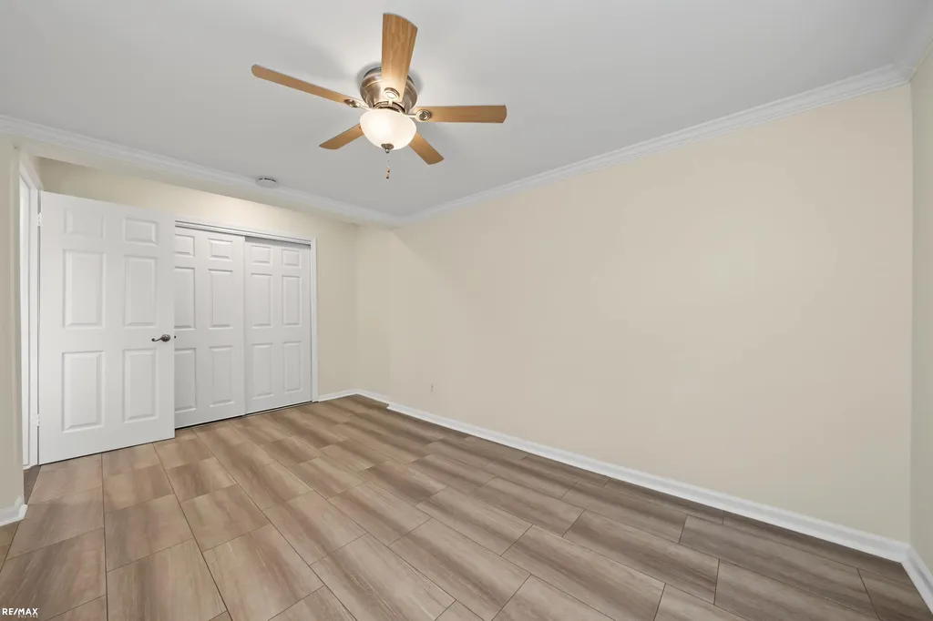 127 E La Salle Avenue Royal Oak City MI 48073