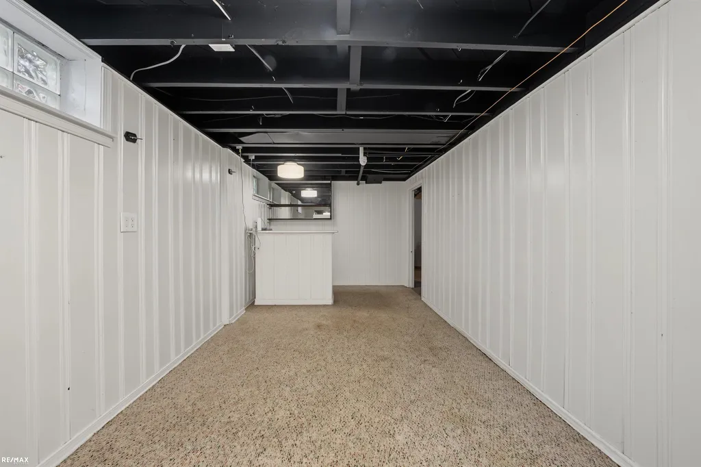 127 E La Salle Avenue Royal Oak City MI 48073