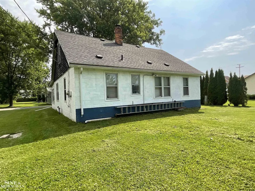 177 Williams Street Clay Township MI 48028