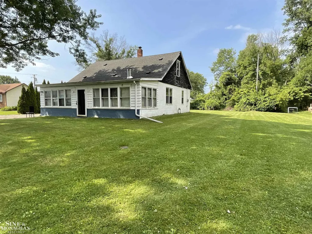 177 Williams Street Clay Township MI 48028