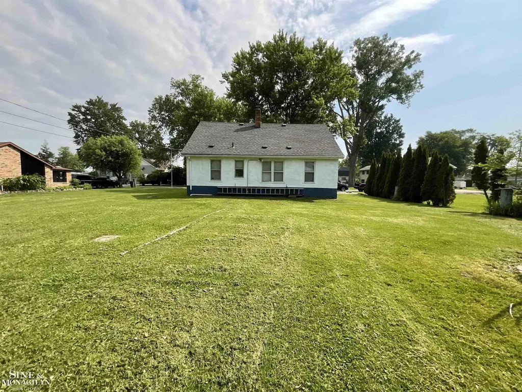 177 Williams Street Clay Township MI 48028