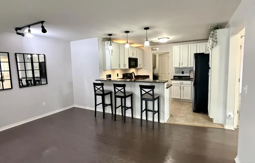 7013 Boulder Pointe Drive Washington Township MI 48094
