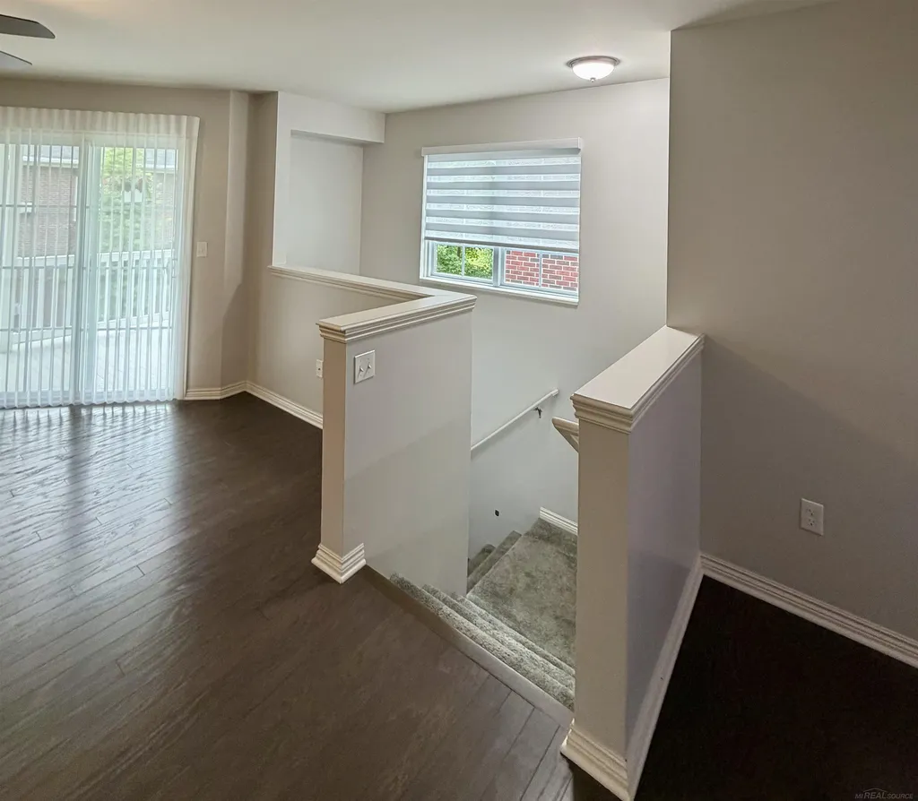 7013 Boulder Pointe Drive Washington Township MI 48094