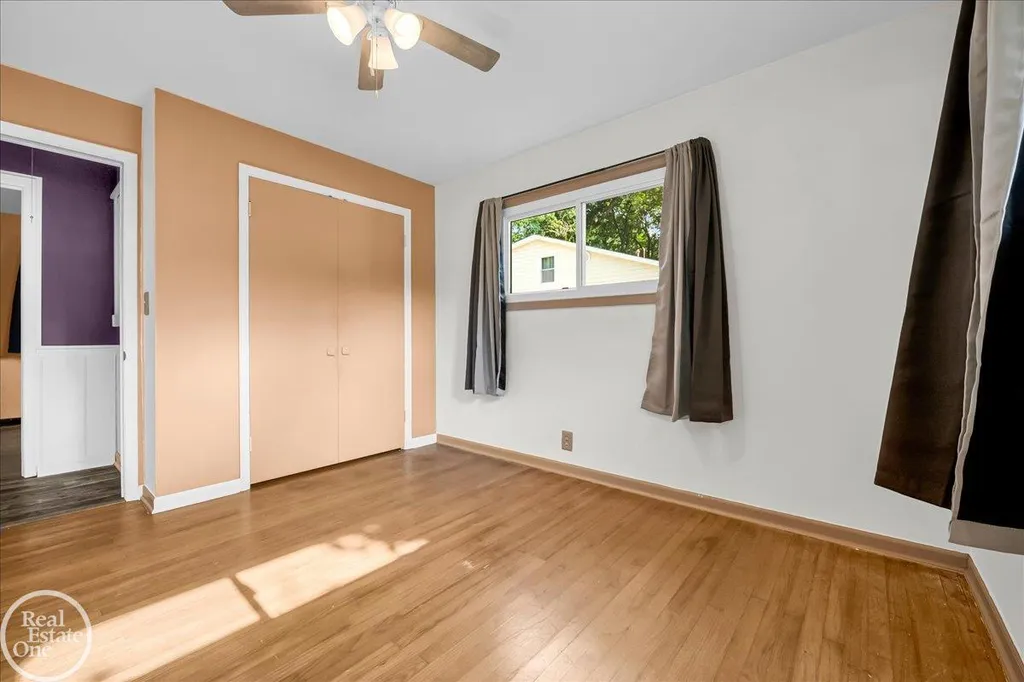 52161 Brentwood Drive Shelby Charter Township MI 48316