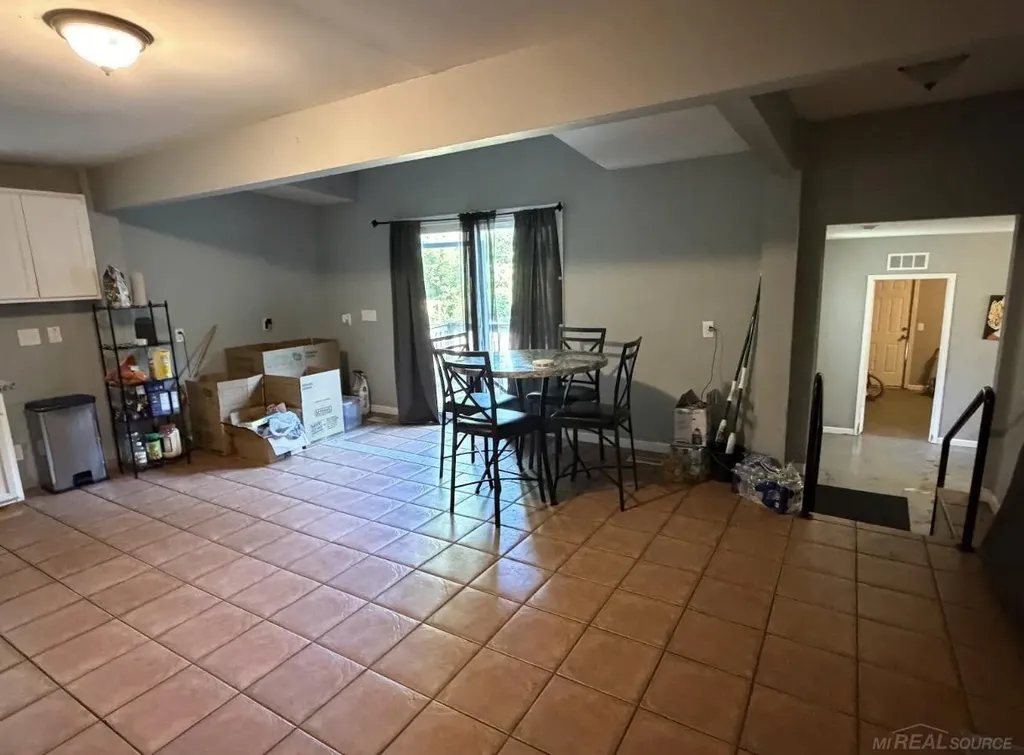 3348 Wasmund Avenue Warren City MI 48091