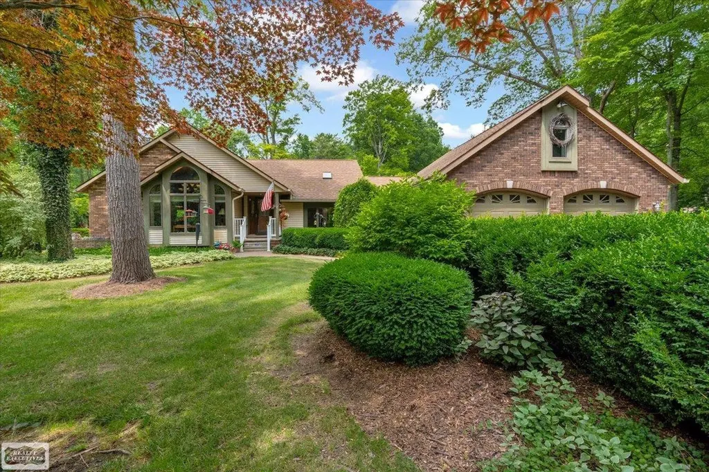 3171 Abbottsford Road Clyde Township MI 48049