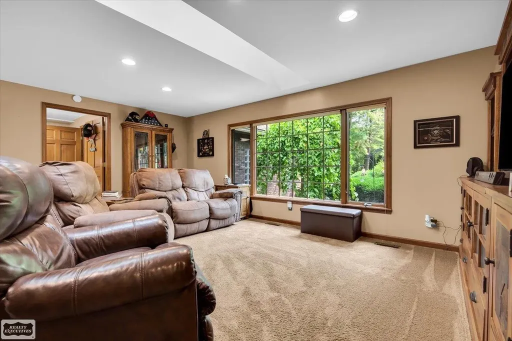 3171 Abbottsford Road Clyde Township MI 48049